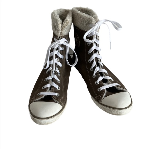 CONVERSE SUEDE FLEECE LINED HIGH TOPS - Picture 1 of 9